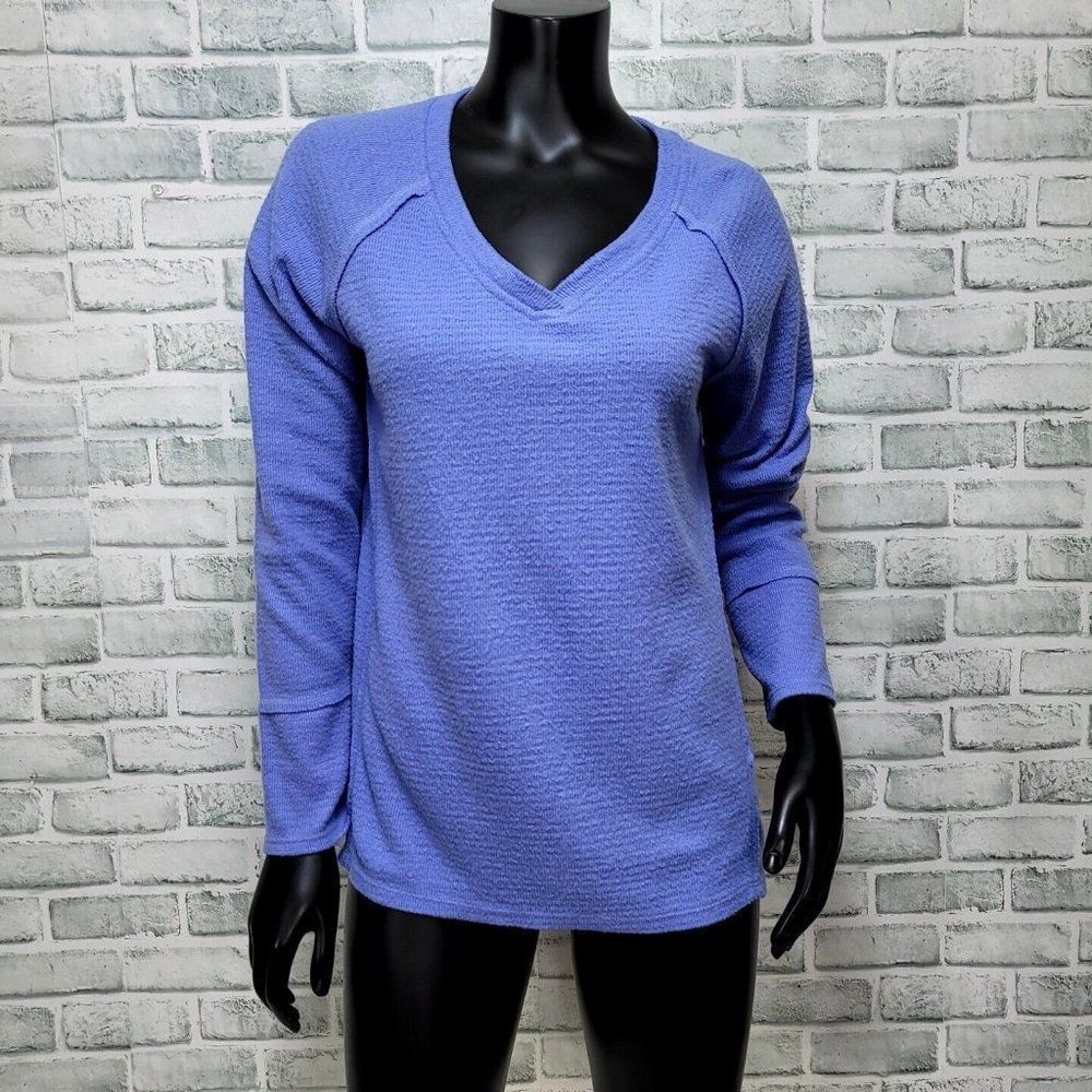 Wildfox Womens‎ S Fleece Knit Periwinkle Long Sleeve Vneck Soft Ribbed Sweater